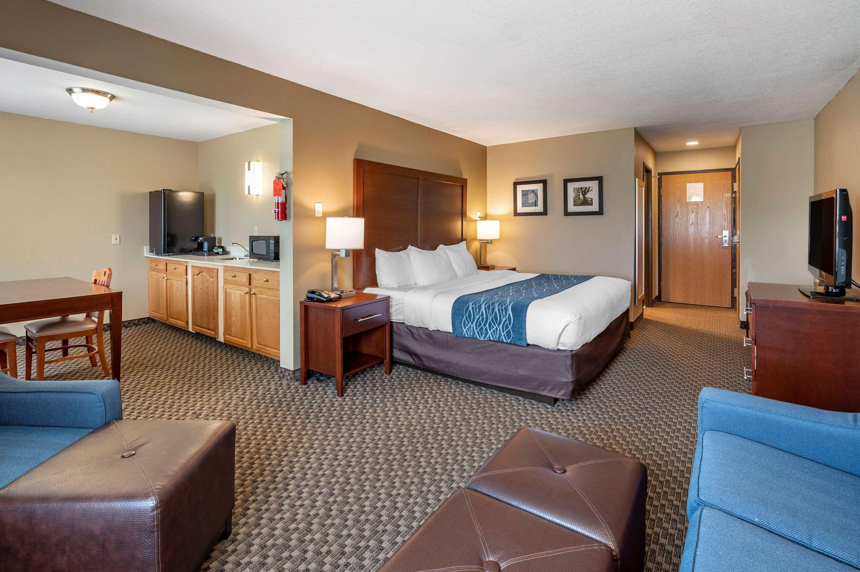 Comfort Inn&Suites Napoleon Eksteriør bilde