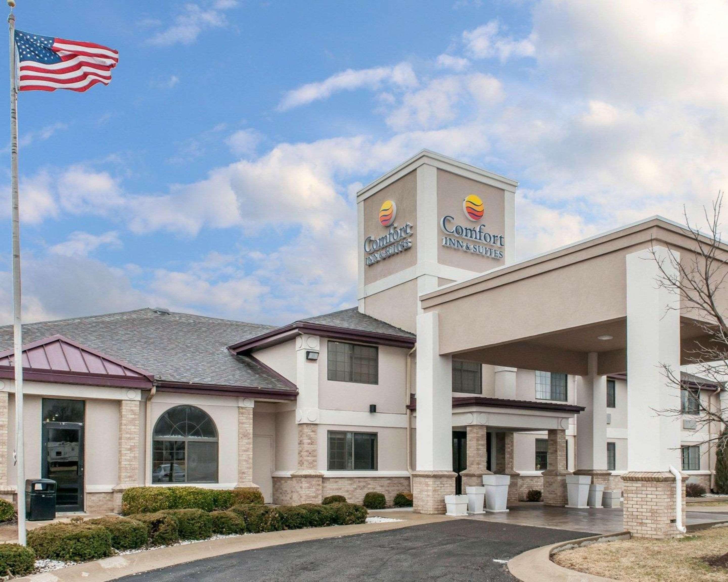 Comfort Inn&Suites Napoleon Eksteriør bilde