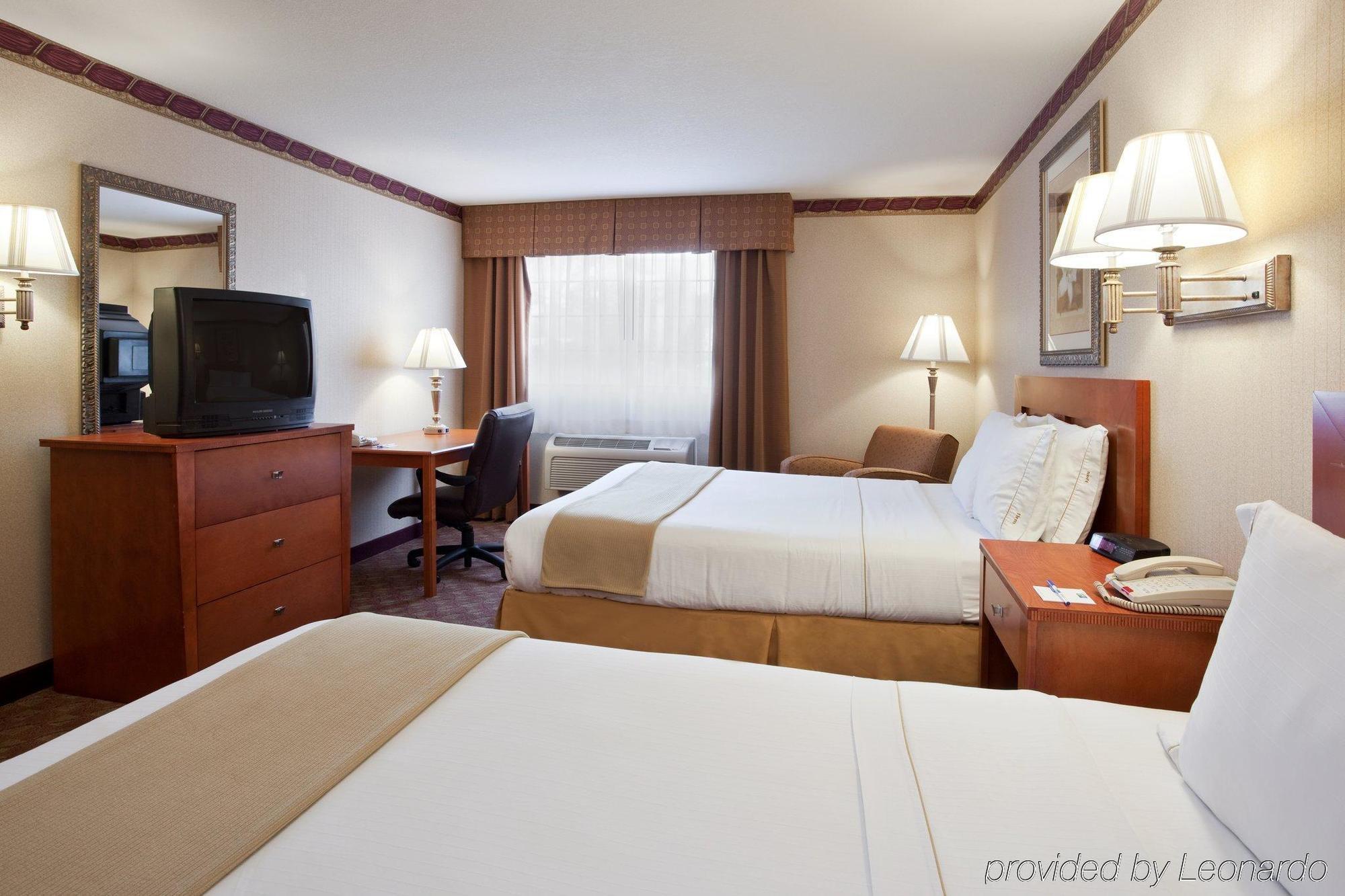 Comfort Inn&Suites Napoleon Rom bilde