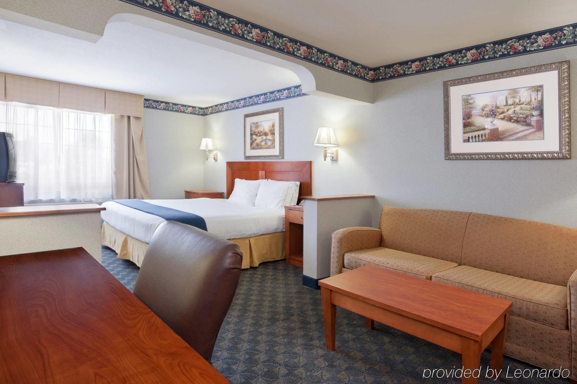Comfort Inn&Suites Napoleon Rom bilde