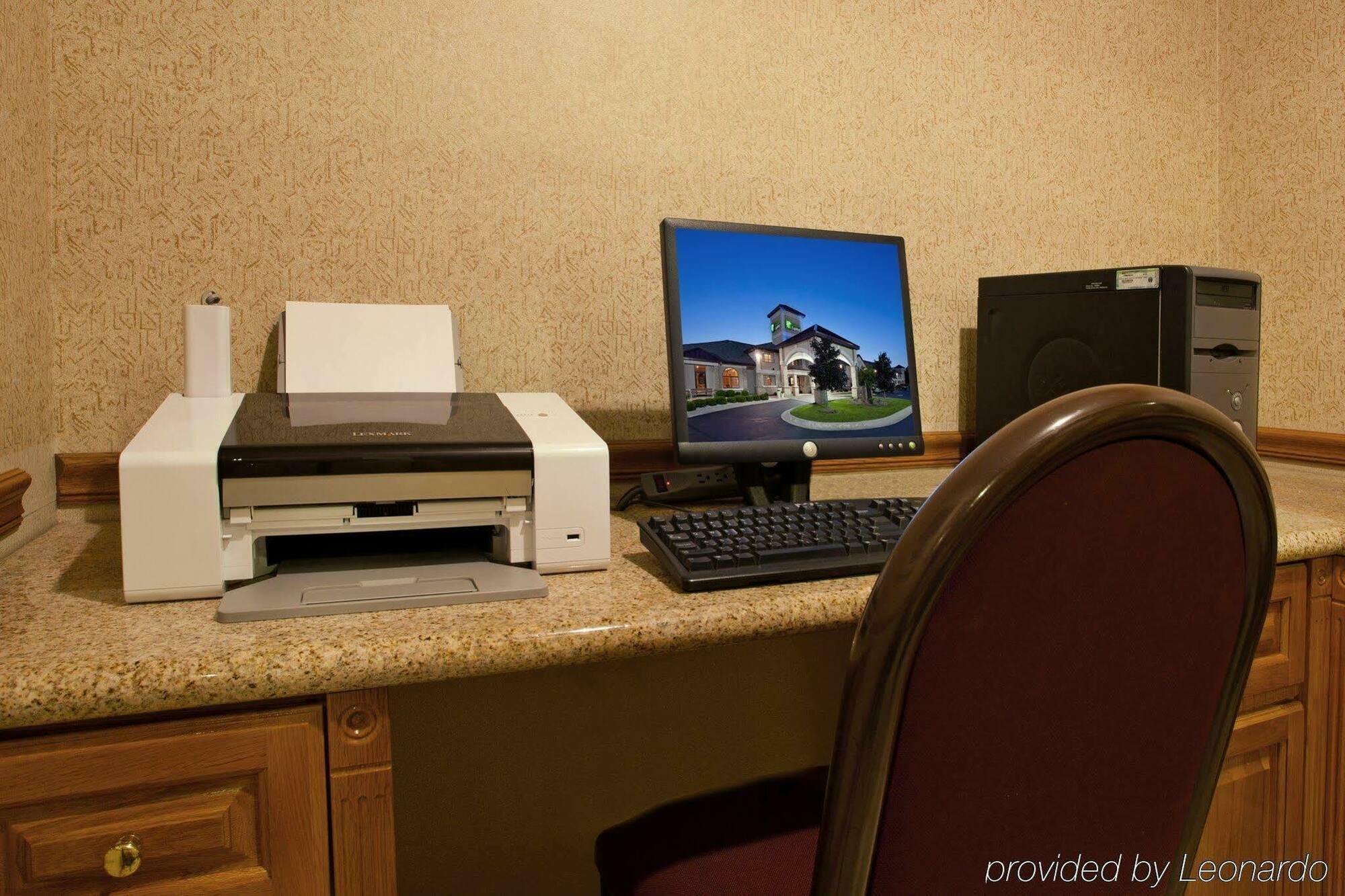 Comfort Inn&Suites Napoleon Fasiliteter bilde